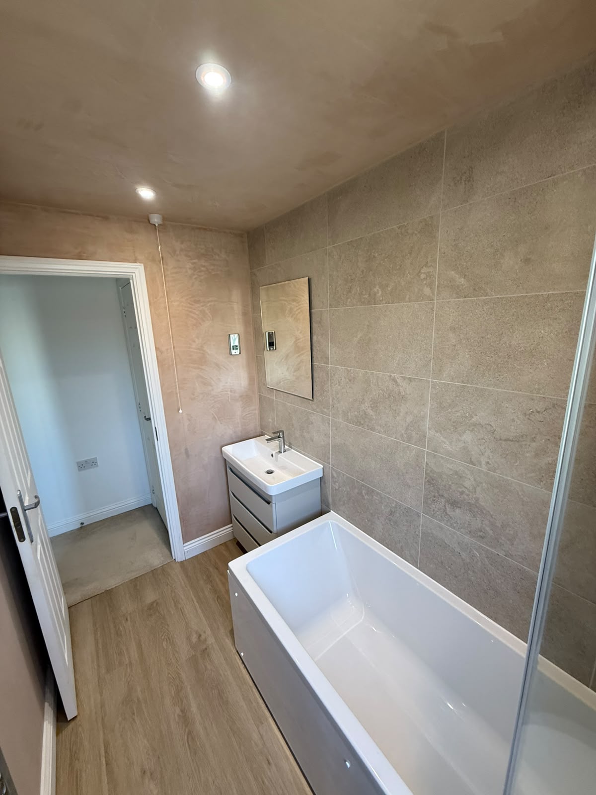Completed bathroom installation by Pinnacle Plumbing, Witney, Oxford & the Cotswolds