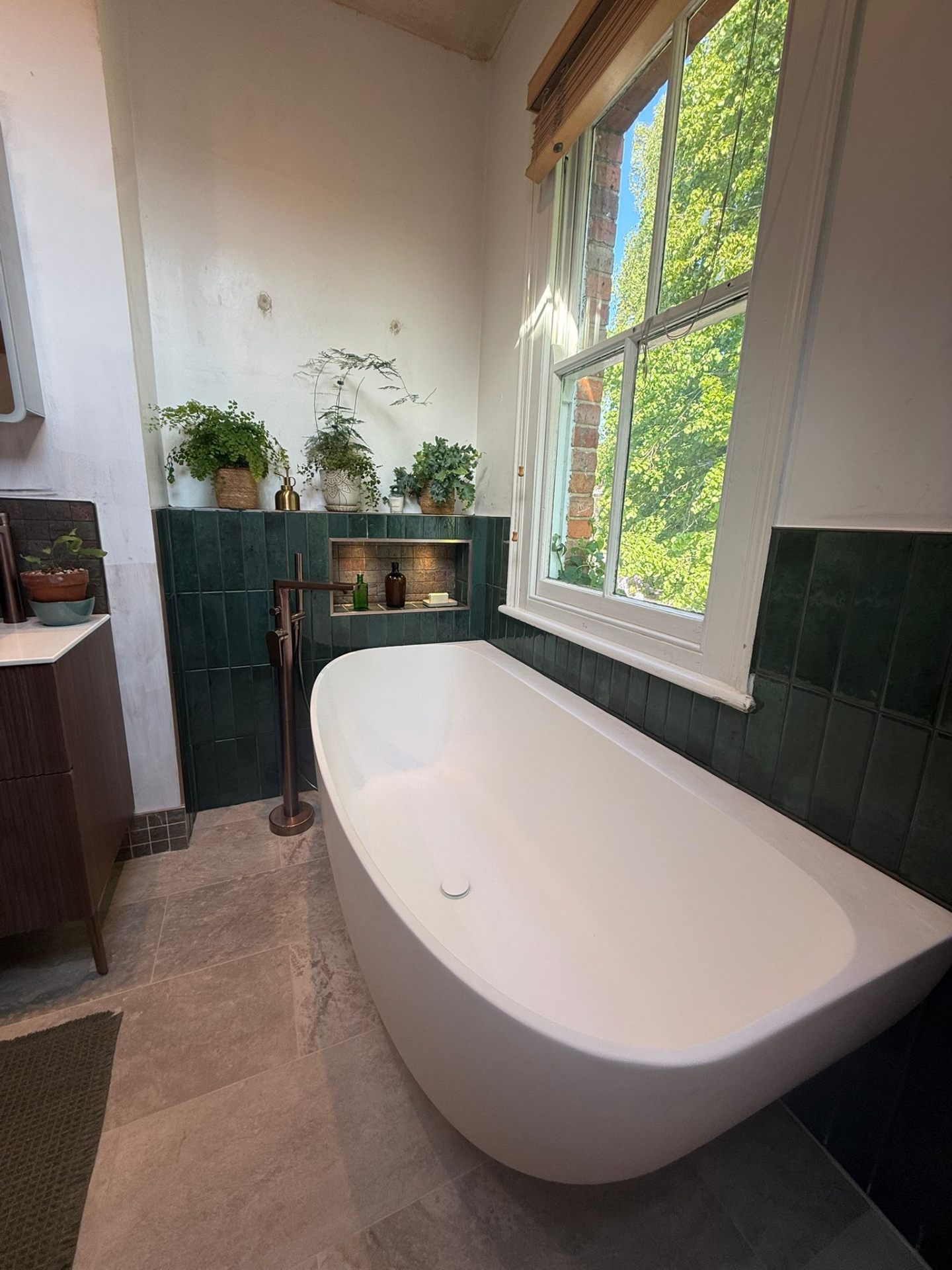 Completed bathroom installation by Pinnacle Plumbing, Witney, Oxford & the Cotswolds