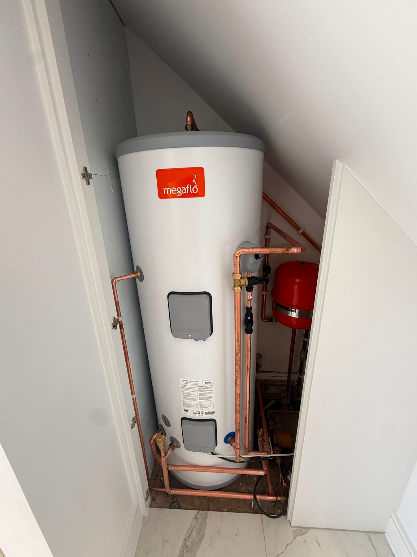 New boiler installation by Gas Safe engineers at Pinnacle Plumbing, Oxfordshire
