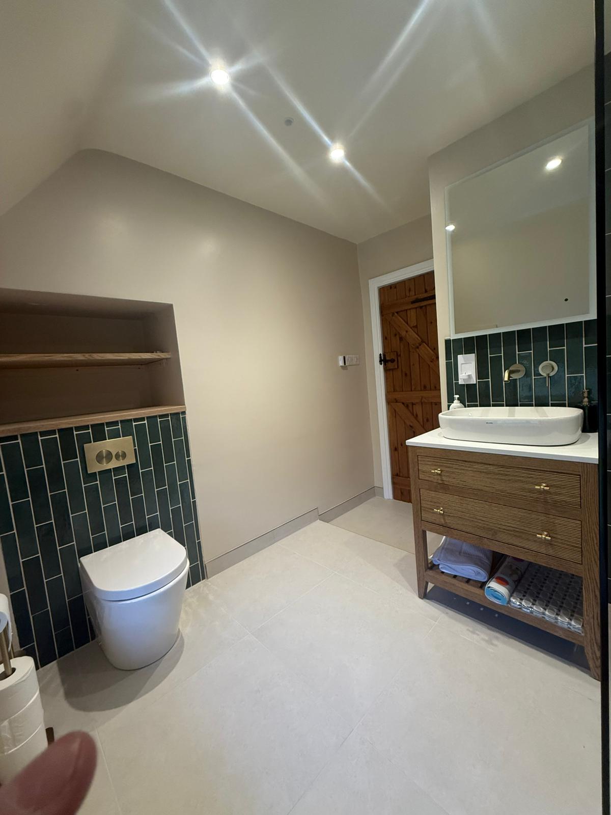 Completed bathroom installation by Pinnacle Plumbing, Witney, Oxford & the Cotswolds