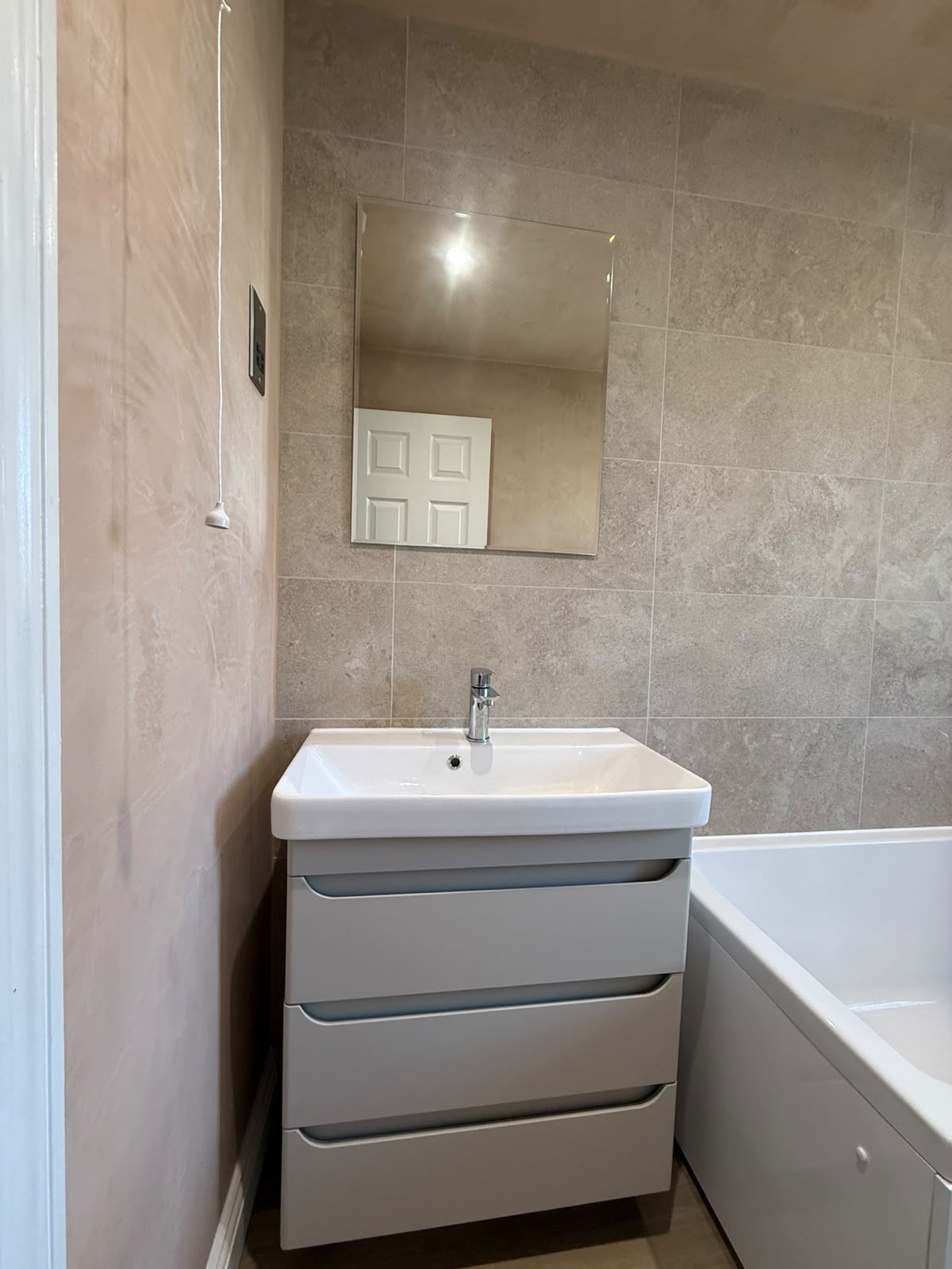 Completed bathroom installation by Pinnacle Plumbing, Witney, Oxford & the Cotswolds